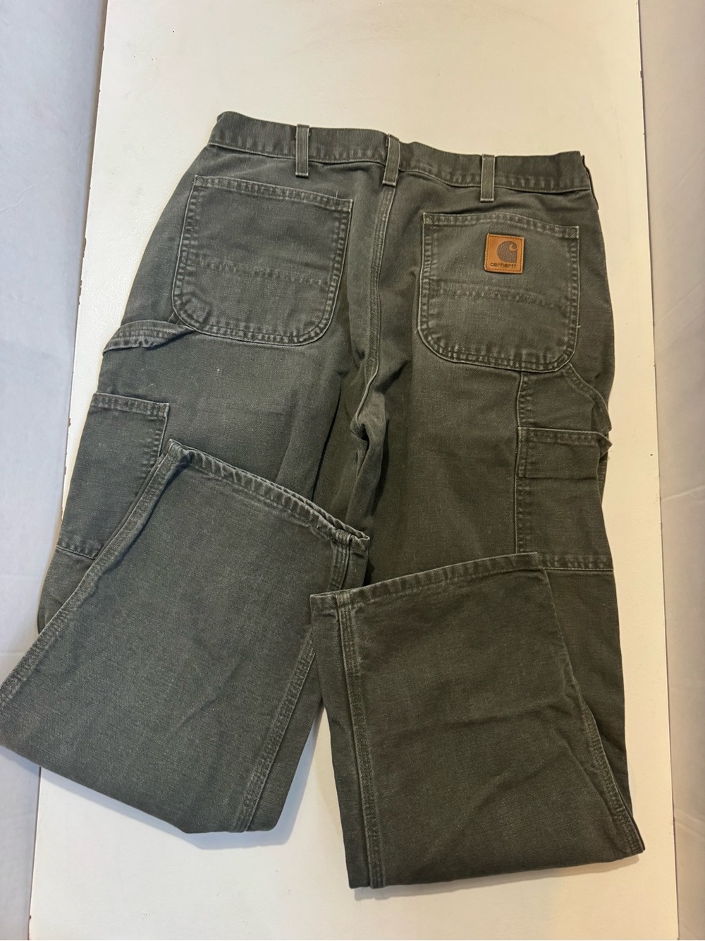 VTG Carhartt B11 loose-fit washed duck utility work pants moss green size 34x30